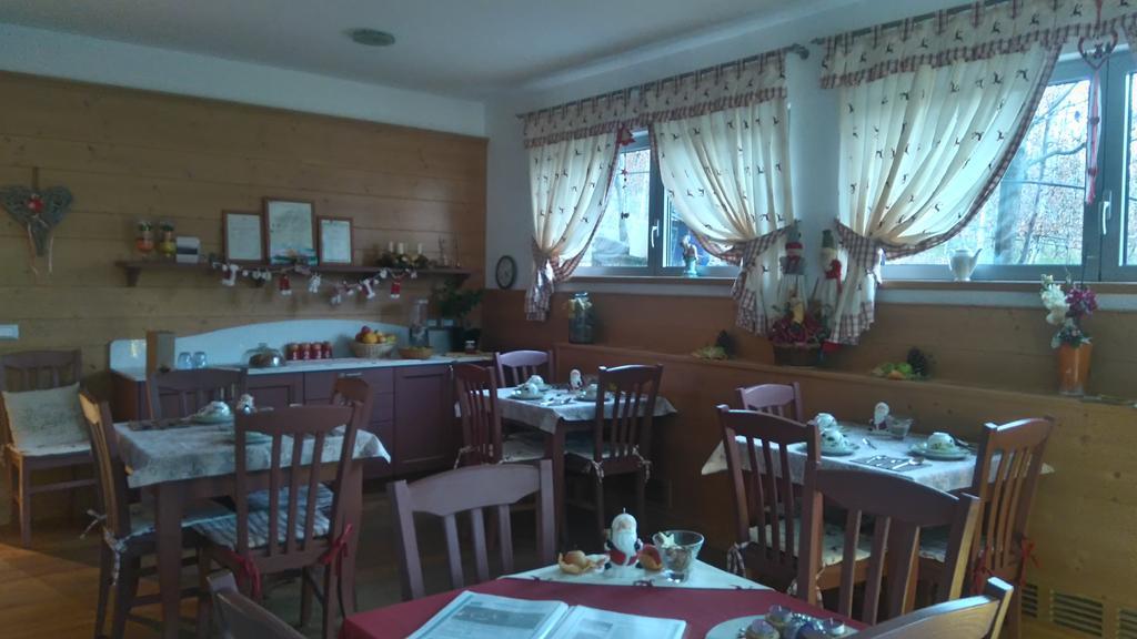 Agritur Leita Villa Tuenno Ngoại thất bức ảnh
